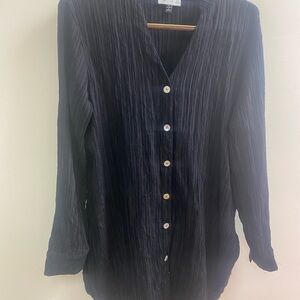 NWOT J.Valdi Black Crinkle Button-Up Long Sleeve beach cover up